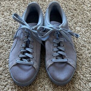 Lavendar Suede Casual Sneakers